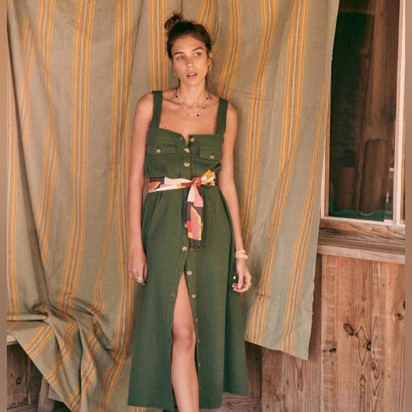Sezane Dresses & Skirts - NWT Sezane Tara midi dress